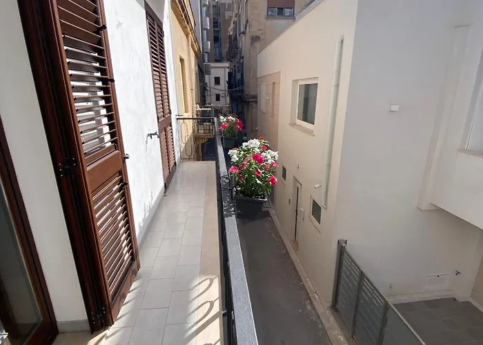 Semesterbostad Casa No-ma In Centro Storico